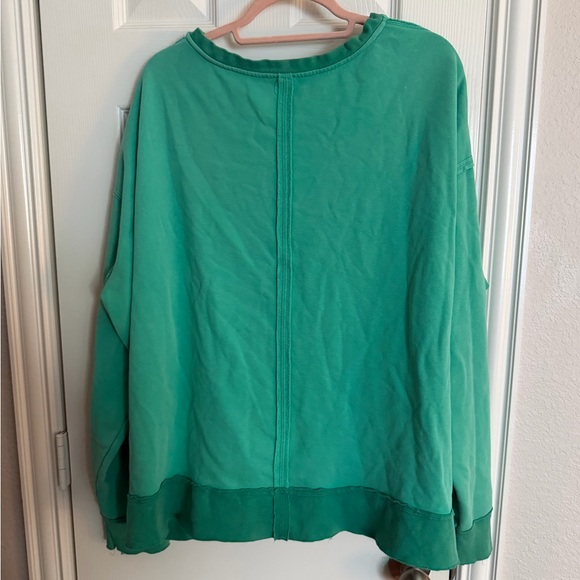 Free People Dupe Green Raw Hem Sweatshirt Oversized Notch Neck Boho Pullover - Picture 6 of 6